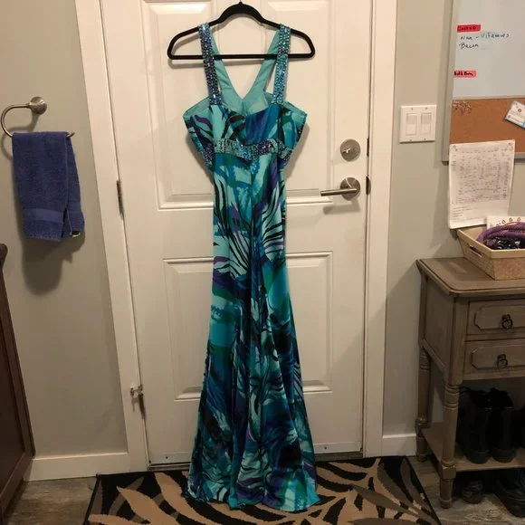 Laura Lightweight Multicoloured Formal Dress - Picture 3 of 6